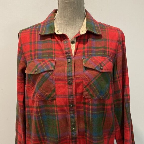 Roots red and green plaid button-down shirt Size Medium - Picture 6 of 16
